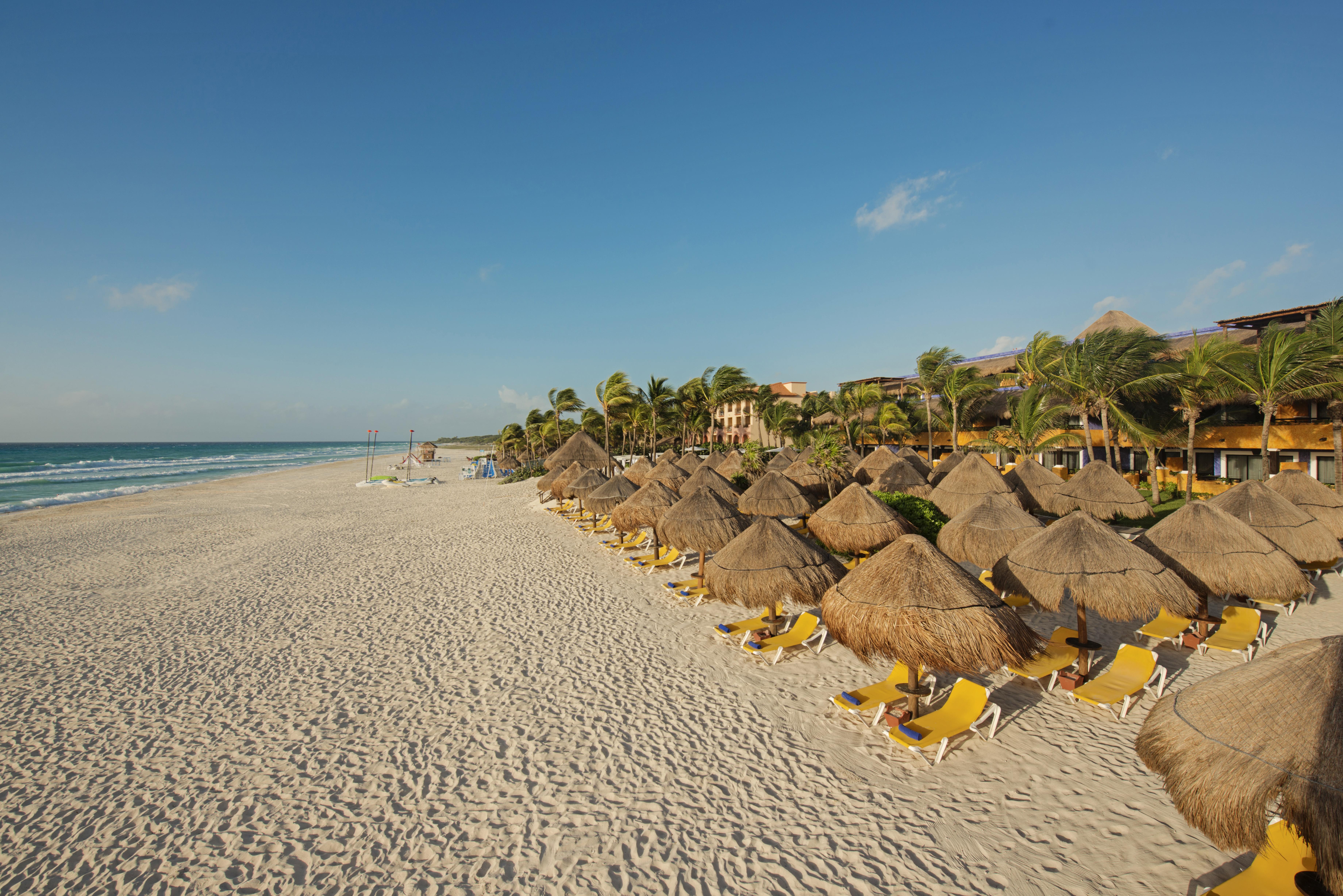 Iberostar Waves Tucan Playa del Carmen Exterior photo
